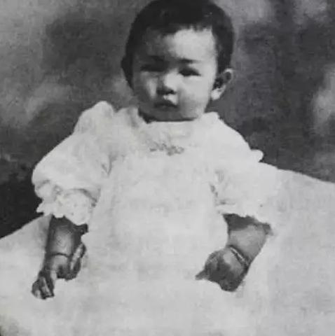 郭婉莹，时代之光下的璀璨明珠新传略
