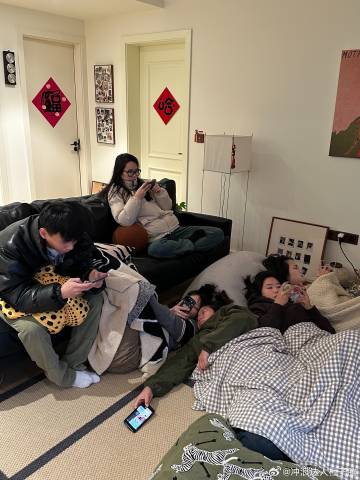 勒的日常，友情、欢笑与家的温馨时刻